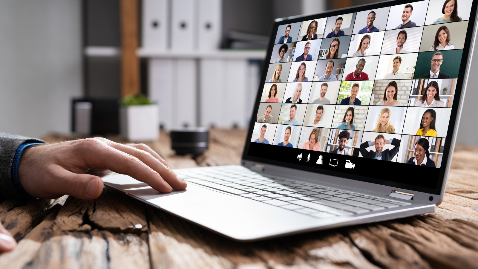 10 Ways To Increase Employee Engagement In Virtual Meetings